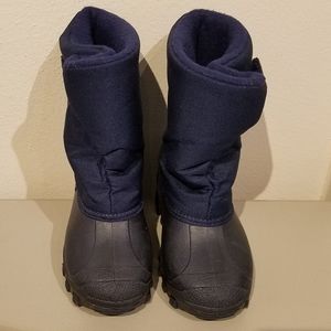 snow boots
